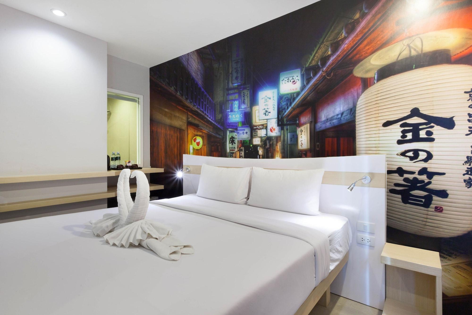 The Aim Patong Hotel Bagian luar foto