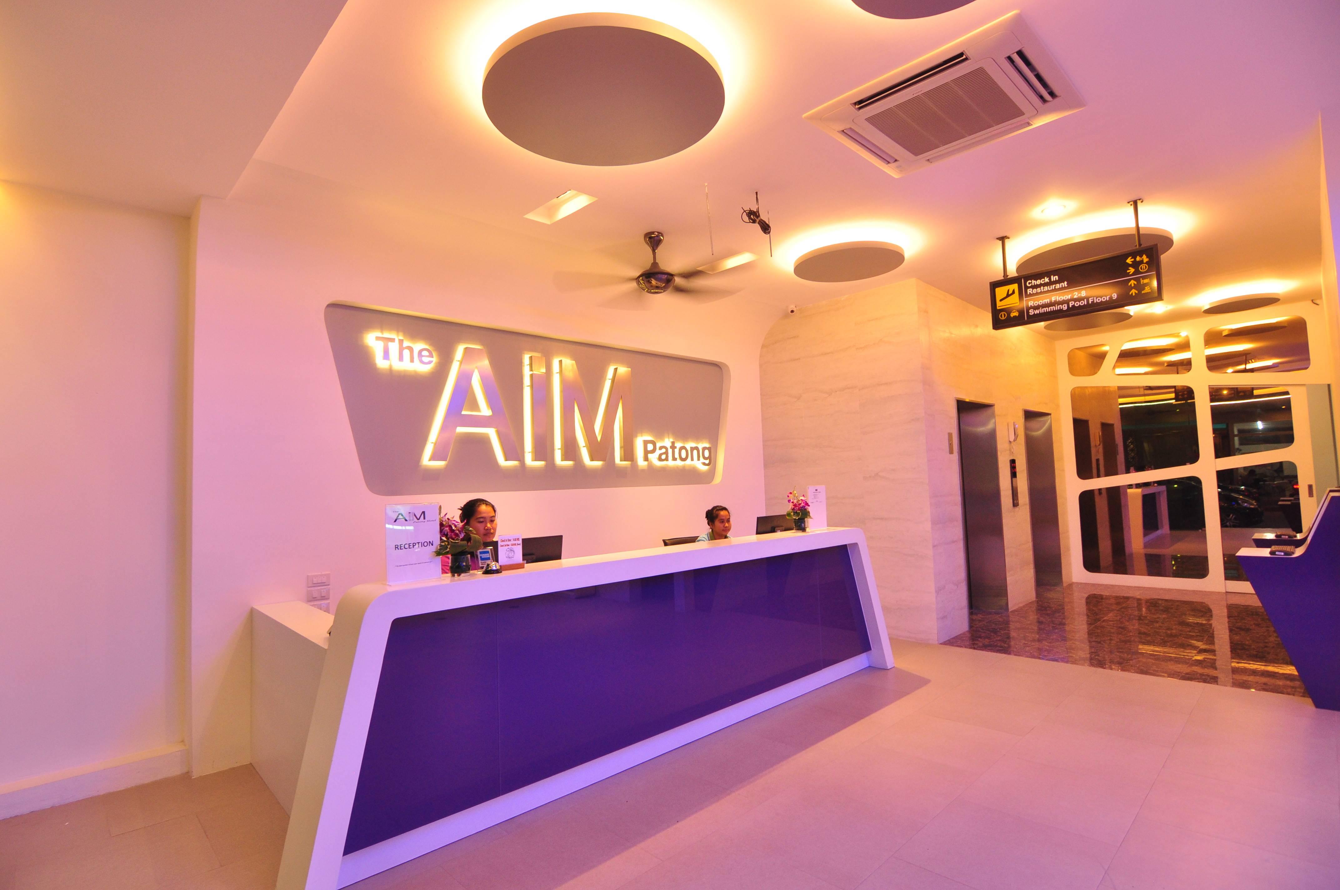 The Aim Patong Hotel Bagian luar foto
