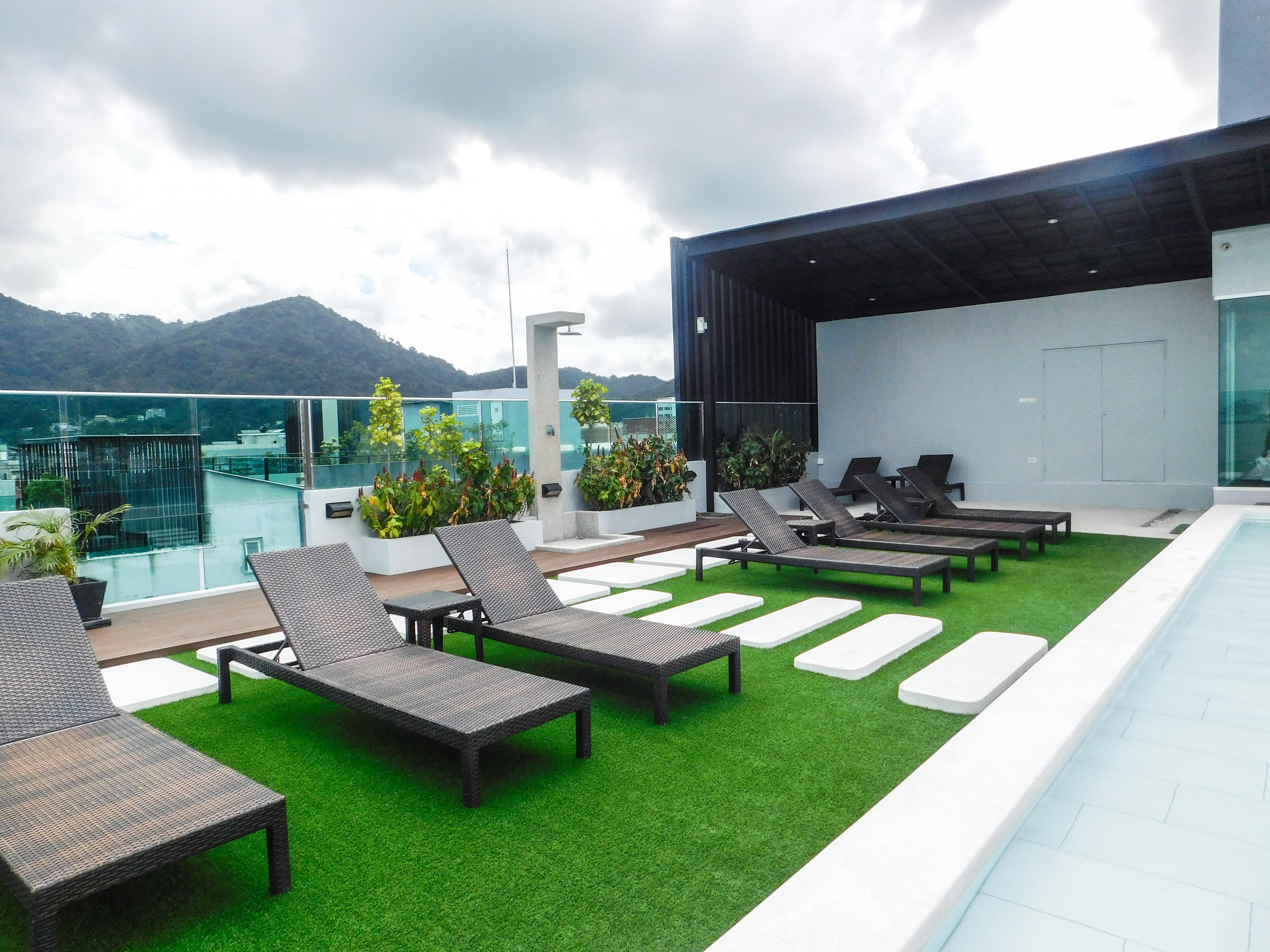 The Aim Patong Hotel Bagian luar foto