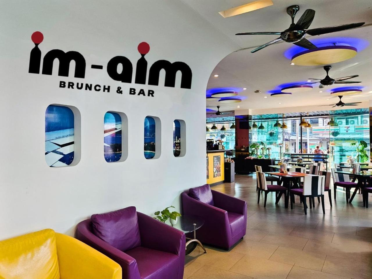 The Aim Patong Hotel Bagian luar foto