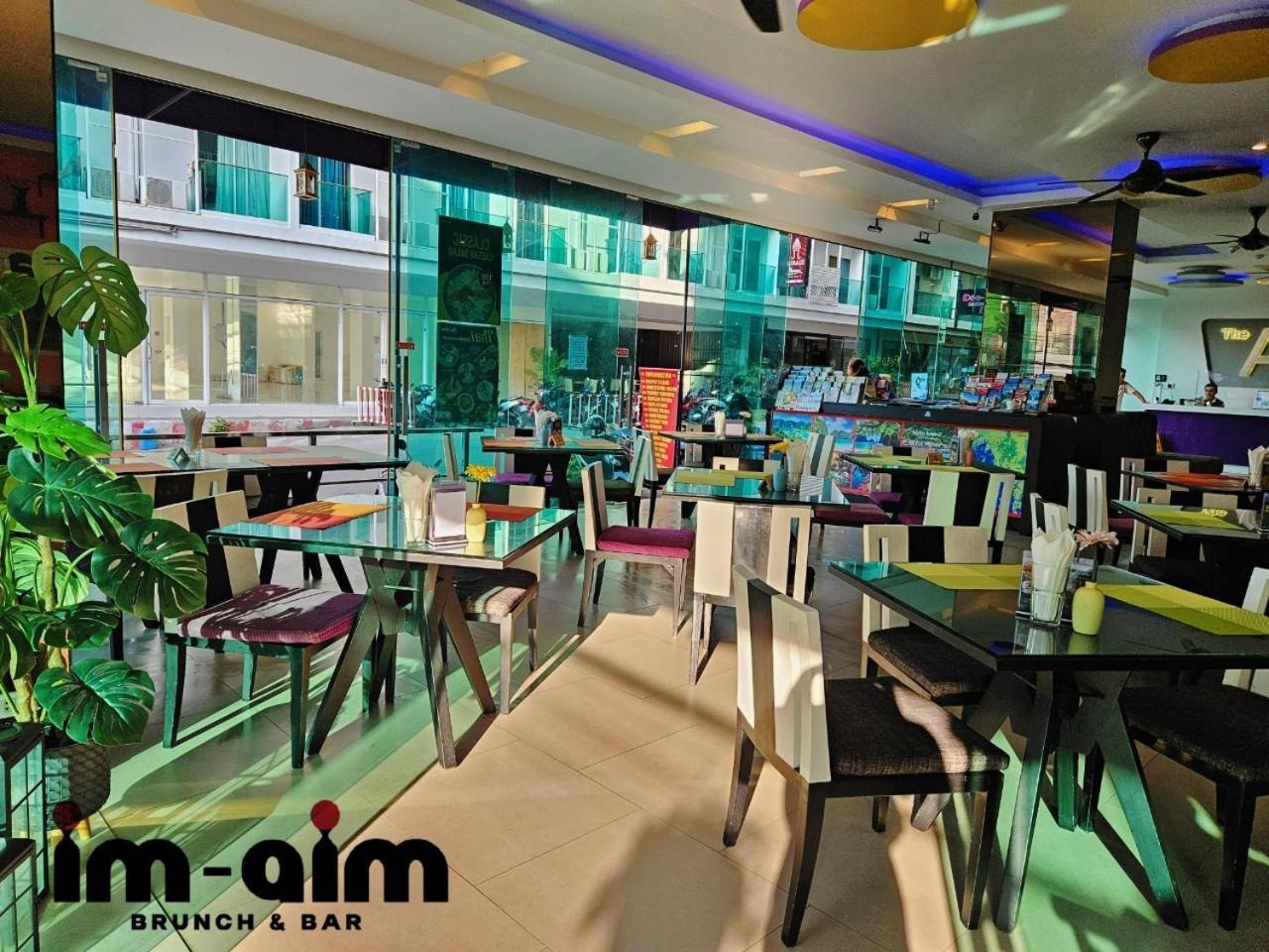The Aim Patong Hotel Bagian luar foto